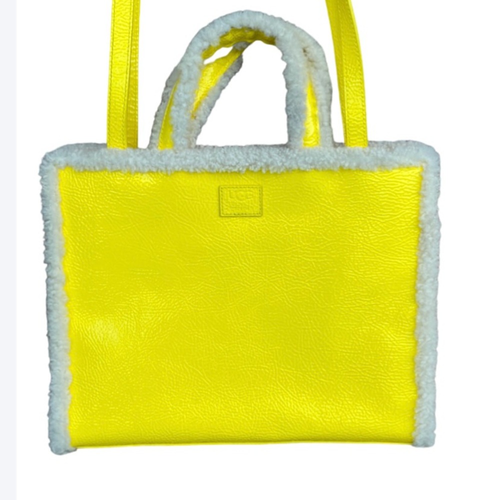 UGG x TELFAR large tote- great condition - Picture 4 of 7